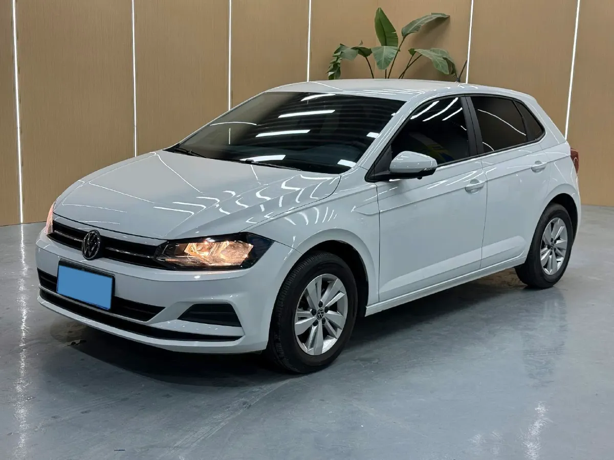 2023 Volkswagen Polo 1.5L 110HP L4 6AT,autocango,china used car exporter,china ev exporter,chinese used car exporter,chinese used ev exporter