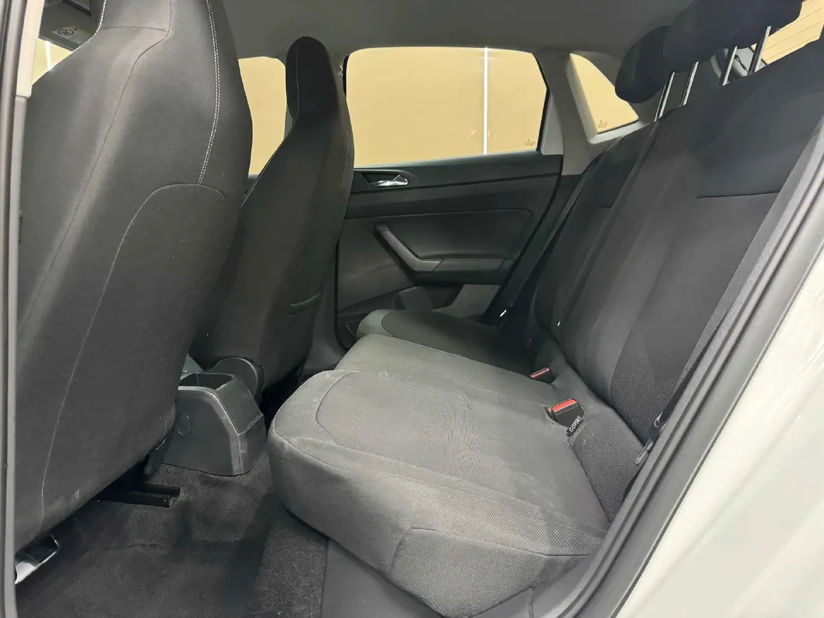 2023 Volkswagen Polo 1.5L 110HP L4 6AT,autocango,china used car exporter,china ev exporter,chinese used car exporter,chinese used ev exporter