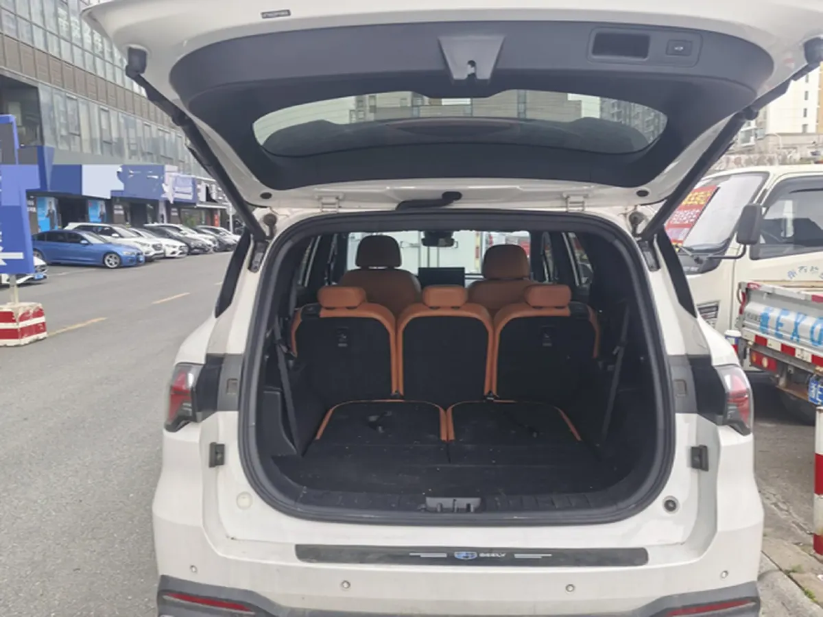 2023 Geely Okavango L 2.0T 218HP L4 7DCT,autocango,china used car exporter,china ev exporter,chinese used car exporter,chinese used ev exporter