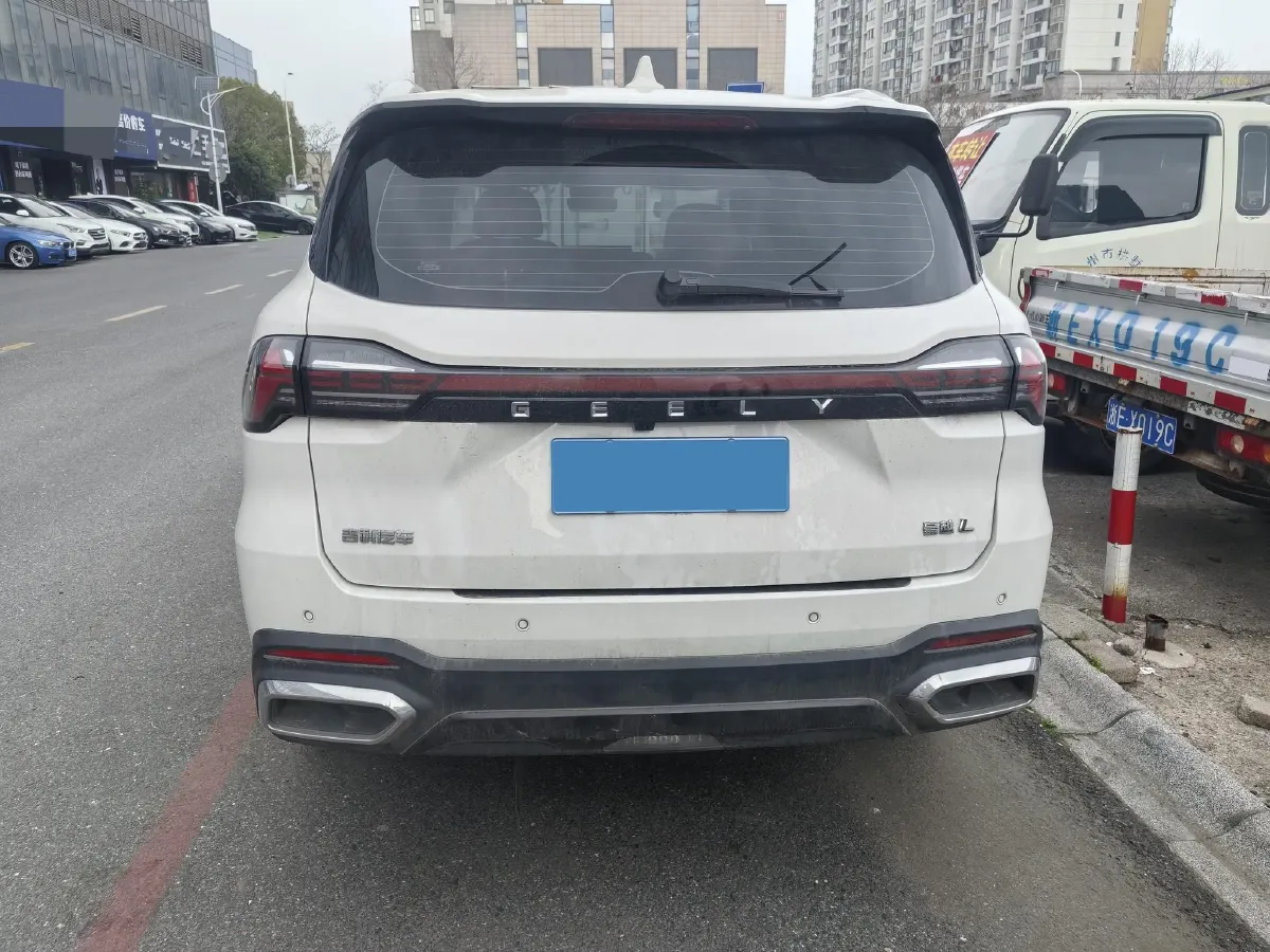2023 Geely Okavango L 2.0T 218HP L4 7DCT,autocango,china used car exporter,china ev exporter,chinese used car exporter,chinese used ev exporter