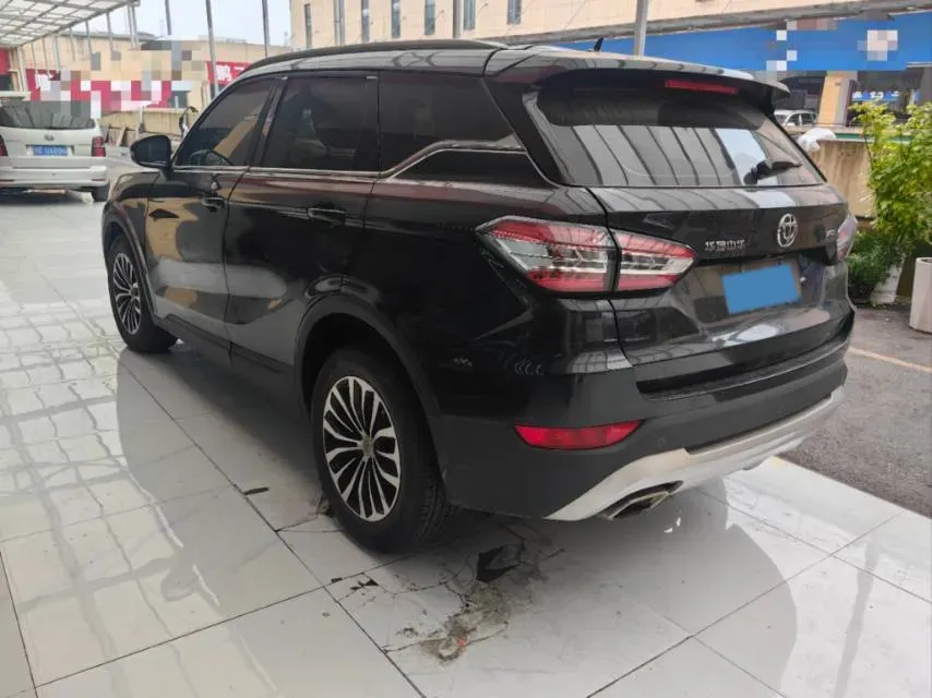 2018 Brilliance Auto V6 1.5T 150HP L4 6MT,autocango,china used car exporter,china ev exporter,chinese used car exporter,chinese used ev exporter