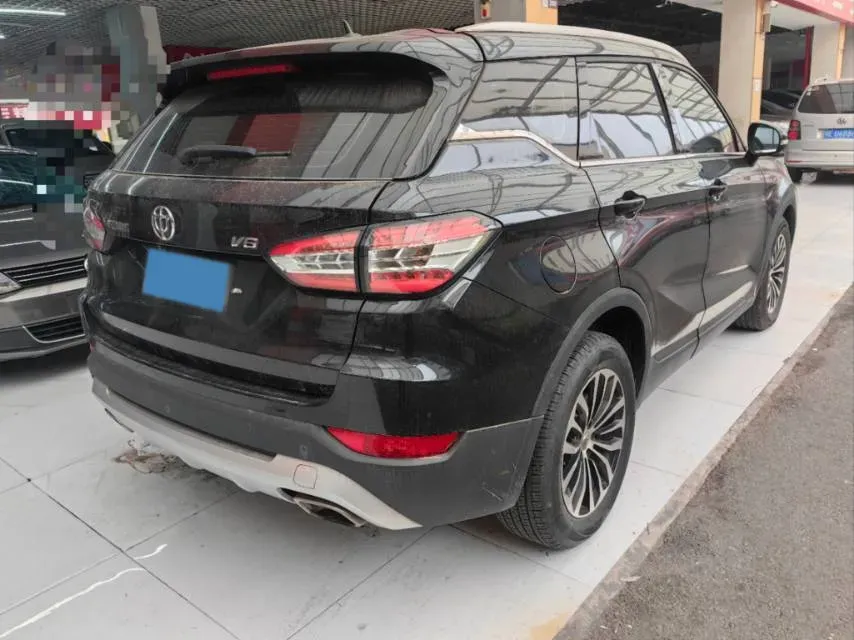 2018 Brilliance Auto V6 1.5T 150HP L4 6MT,autocango,china used car exporter,china ev exporter,chinese used car exporter,chinese used ev exporter