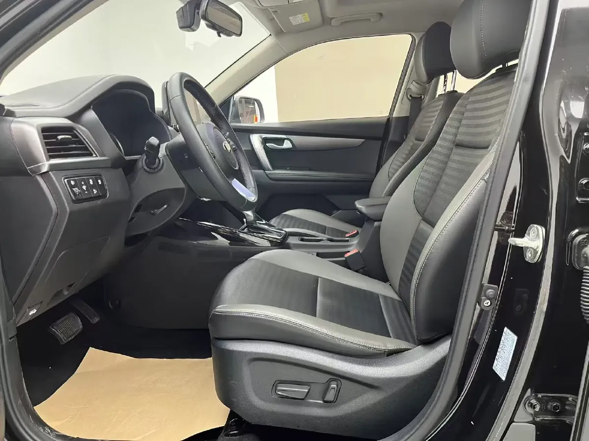 2018 Kia Sportage R 2.0L 160HP L4 6AT,autocango,china used car exporter,china ev exporter,chinese used car exporter,chinese used ev exporter