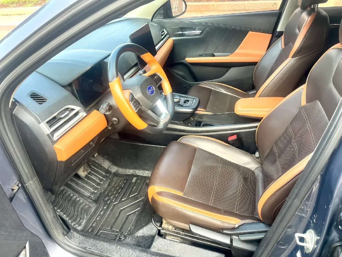 2021 MG Pilot 1.5T 173HP L4 7DCT,autocango,china used car exporter,china ev exporter,chinese used car exporter,chinese used ev exporter