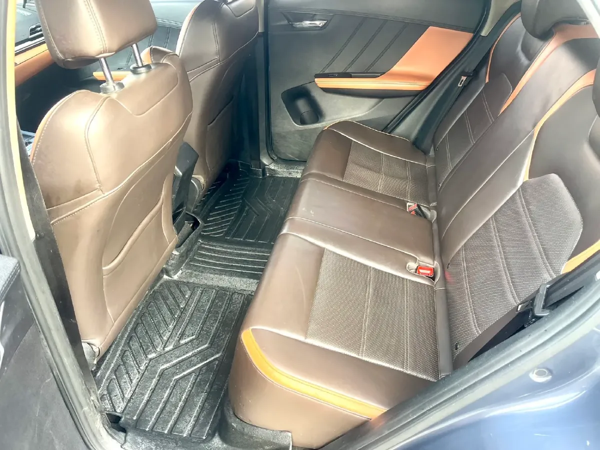 2021 MG Pilot 1.5T 173HP L4 7DCT,autocango,china used car exporter,china ev exporter,chinese used car exporter,chinese used ev exporter