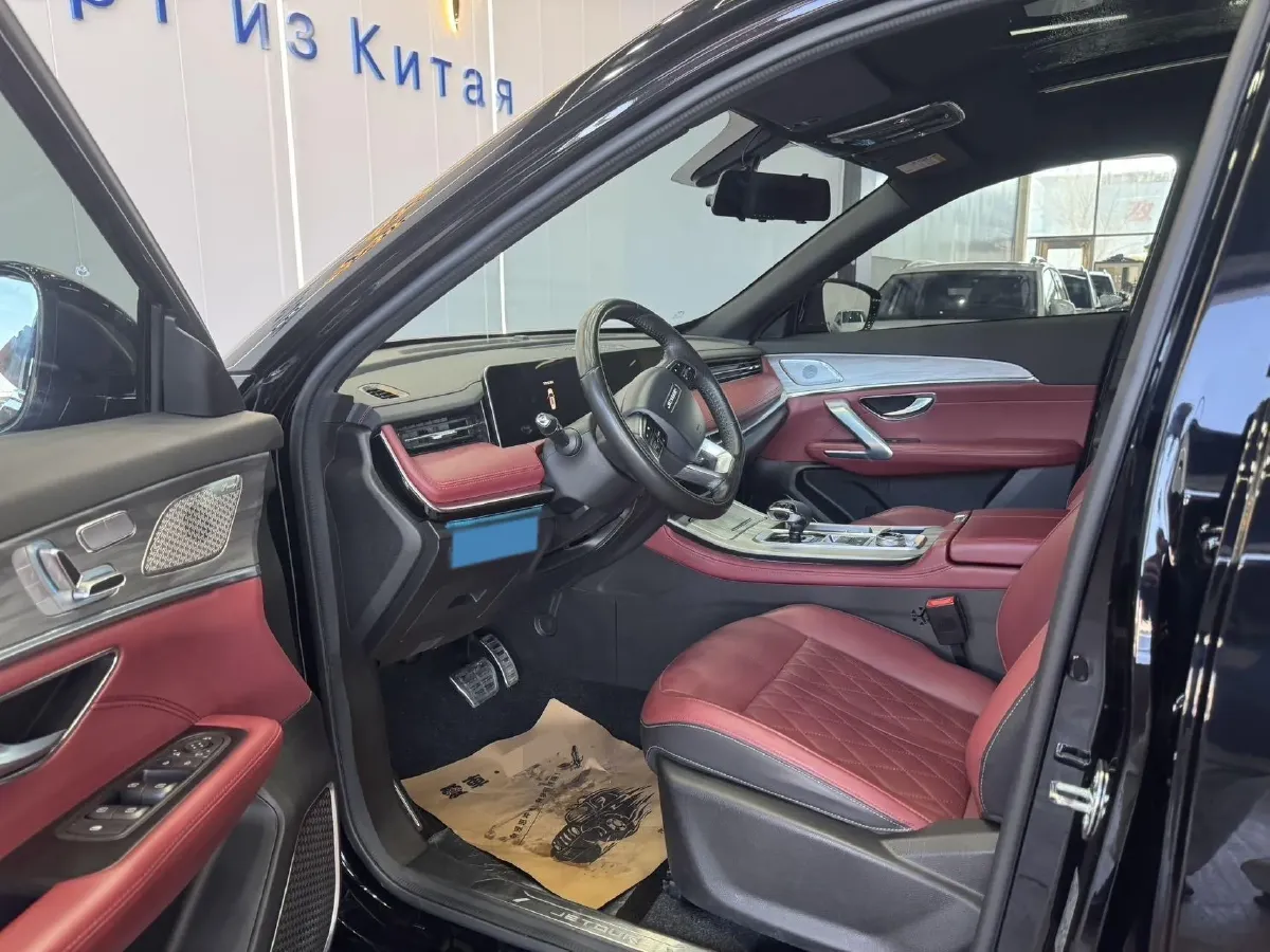 2023 ChangAn Oshan X7 Plus 1.5T 188HP L4 7DCT,autocango,china used car exporter,china ev exporter,chinese used car exporter,chinese used ev exporter