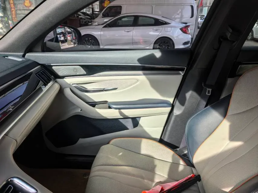 2022 Geely JiaJi 1.5T 177HP L3 7DCT PHEV 15.5KWH,autocango,china used car exporter,china ev exporter,chinese used car exporter,chinese used ev exporter