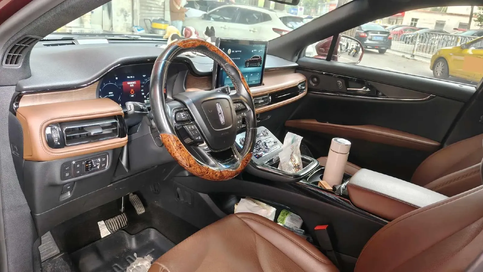 2021 Lincoln Nautilus 2.0T 245HP L4 8AT,autocango,china used car exporter,china ev exporter,chinese used car exporter,chinese used ev exporter