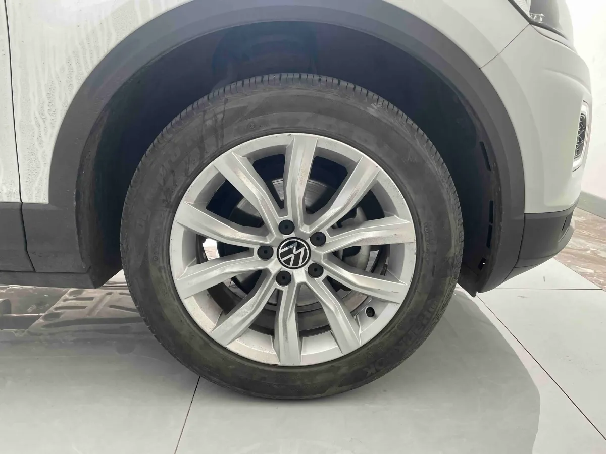 2021 Volkswagen T-Roc 1.4T 150HP L4 7DCT,autocango,china used car exporter,china ev exporter,chinese used car exporter,chinese used ev exporter