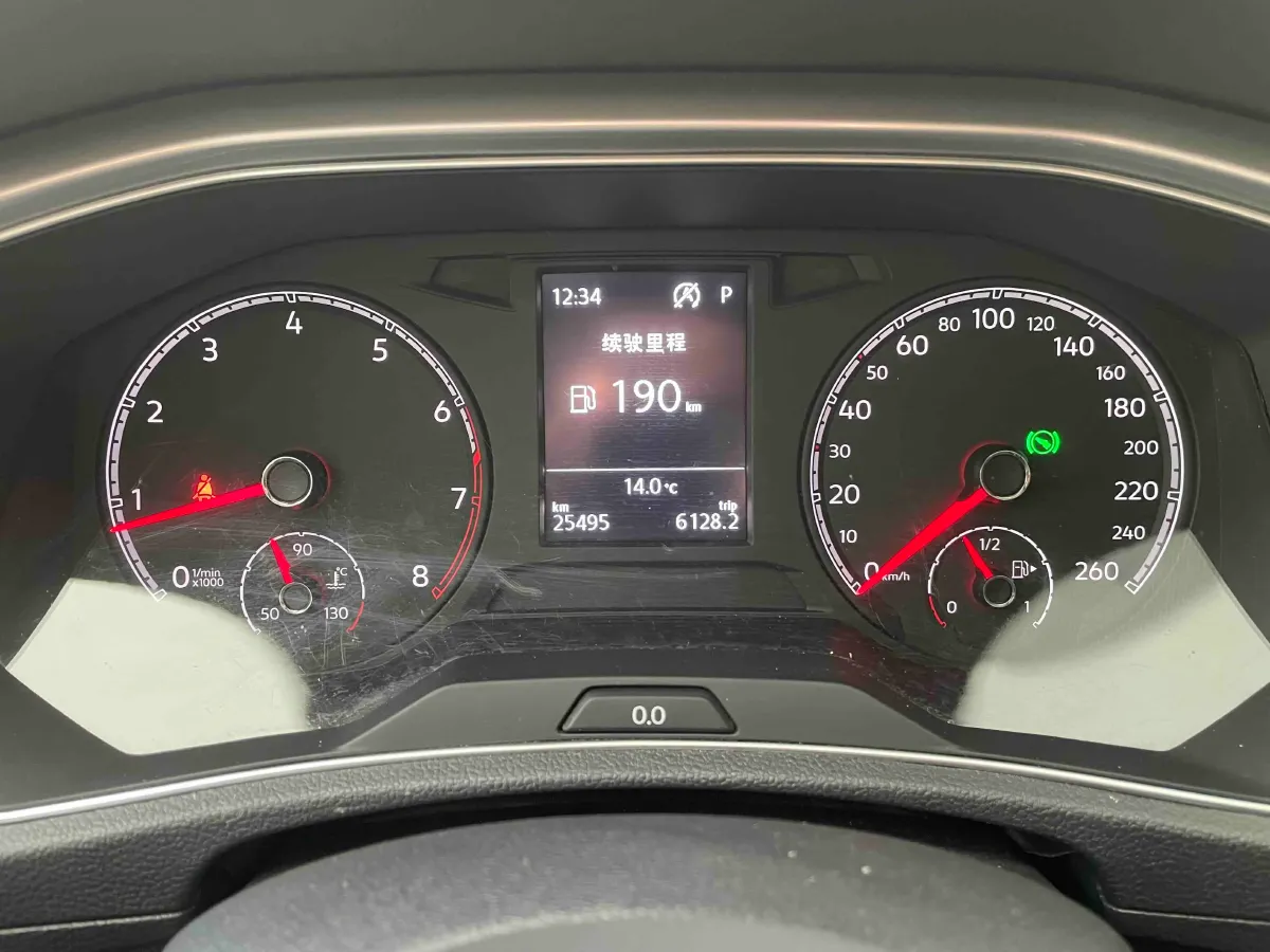 2021 Volkswagen T-Roc 1.4T 150HP L4 7DCT,autocango,china used car exporter,china ev exporter,chinese used car exporter,chinese used ev exporter