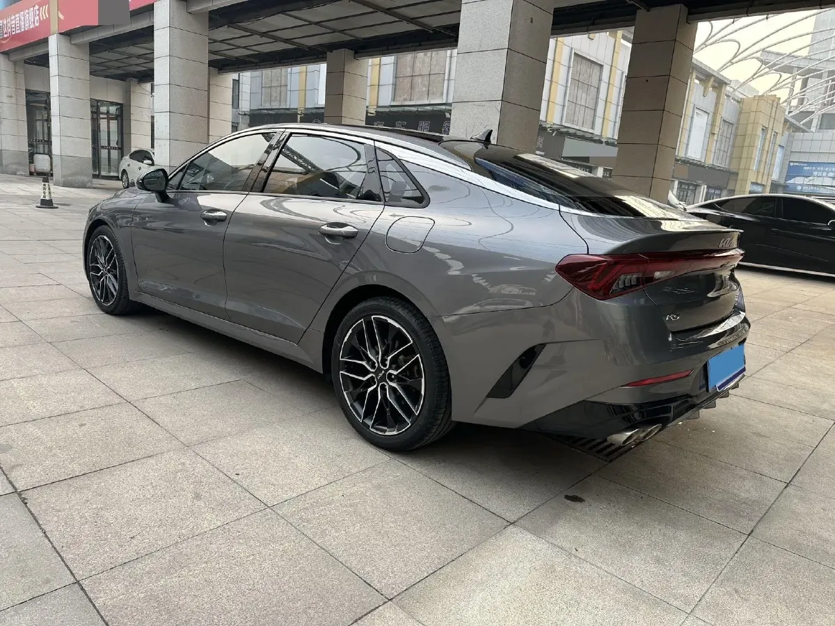 2021 Toyota Camry 2.0L 178HP L4 CVT,autocango,china used car exporter,china ev exporter,chinese used car exporter,chinese used ev exporter