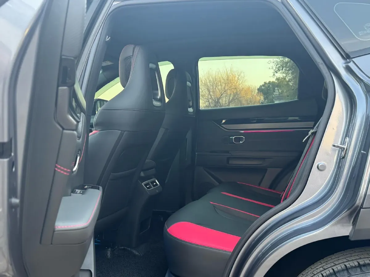 2023 Jetour DASHING 1.5T 156HP L4 6DCT,autocango,china used car exporter,china ev exporter,chinese used car exporter,chinese used ev exporter