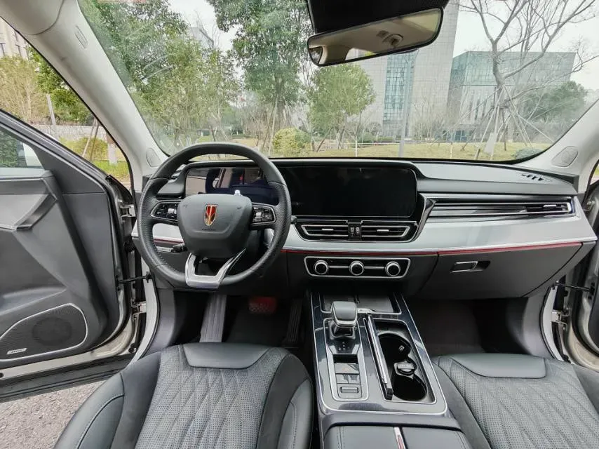 2023 HongQi HS5 2.0T 252HP L4 8AT,autocango,china used car exporter,china ev exporter,chinese used car exporter,chinese used ev exporter