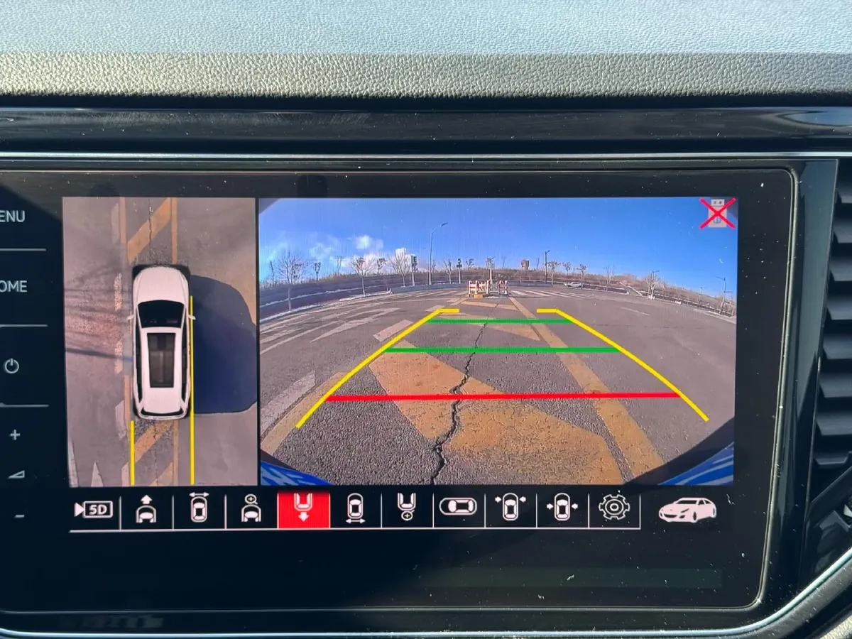 2022 Volkswagen T-Roc 1.4T 150HP L4 7DCT,autocango,china used car exporter,china ev exporter,chinese used car exporter,chinese used ev exporter