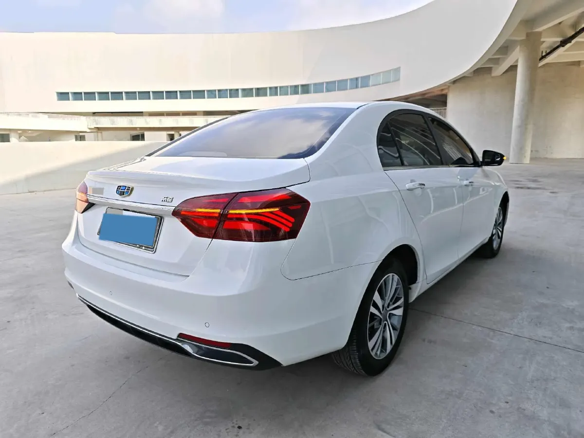 2018 Geely Emgrand 1.5L 109HP L4 5MT,autocango,china used car exporter,china ev exporter,chinese used car exporter,chinese used ev exporter
