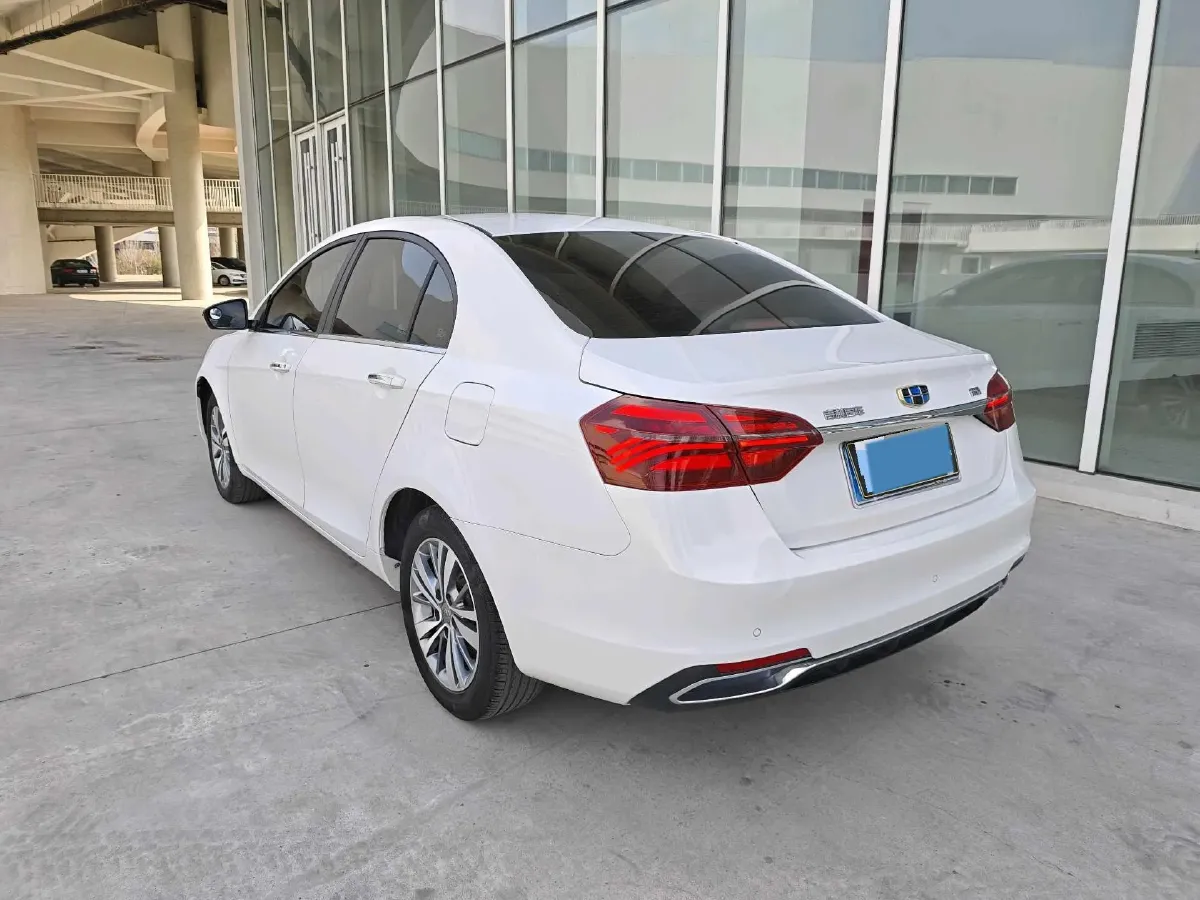 2018 Geely Emgrand 1.5L 109HP L4 5MT,autocango,china used car exporter,china ev exporter,chinese used car exporter,chinese used ev exporter