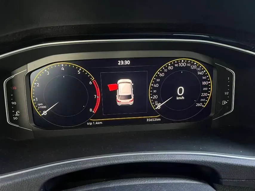 2022 Volkswagen T-Roc 1.4T 150HP L4 7DCT,autocango,china used car exporter,china ev exporter,chinese used car exporter,chinese used ev exporter