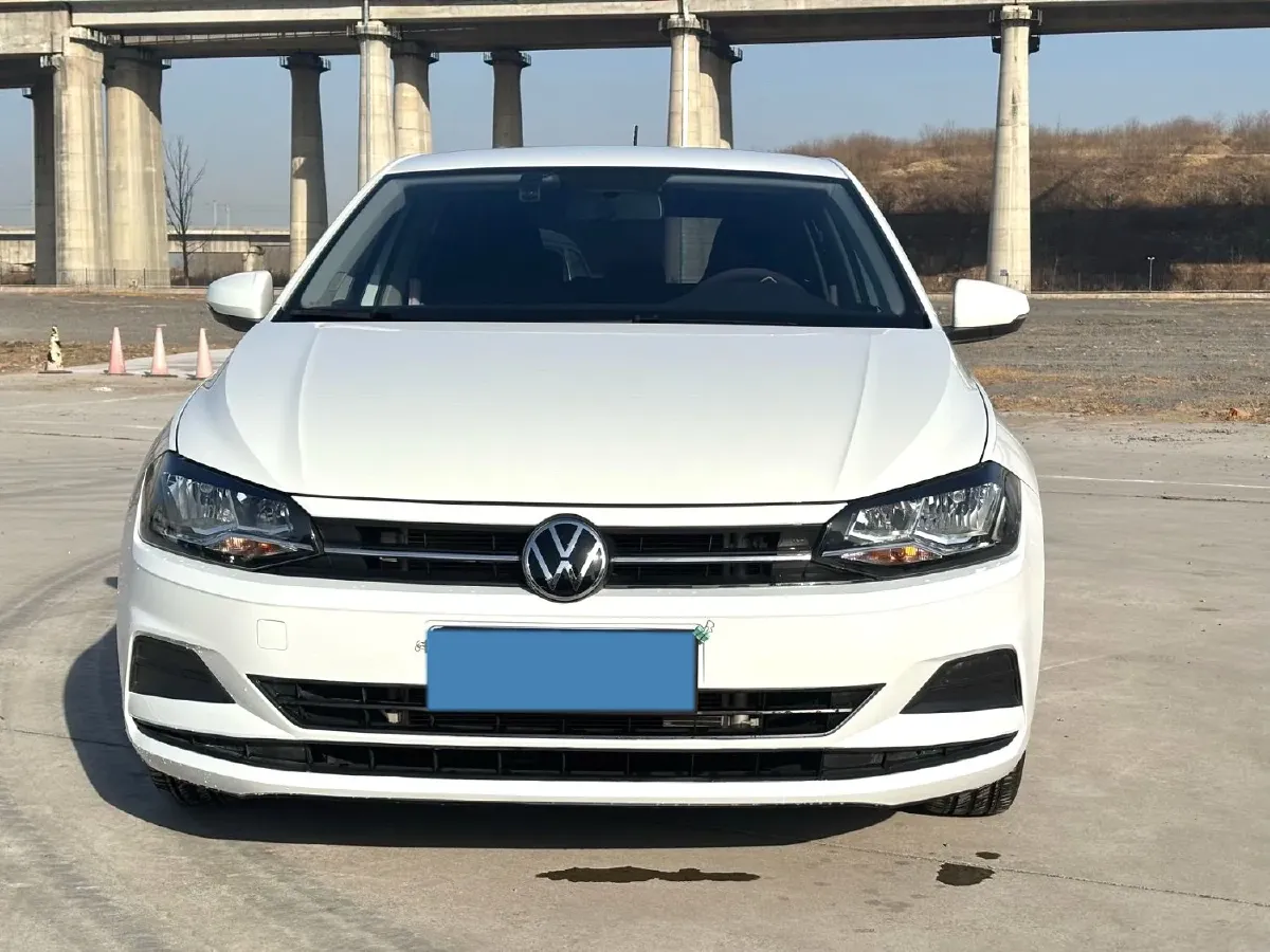 2023 Volkswagen Polo 1.5L 110HP L4 6AT,autocango,china used car exporter,china ev exporter,chinese used car exporter,chinese used ev exporter