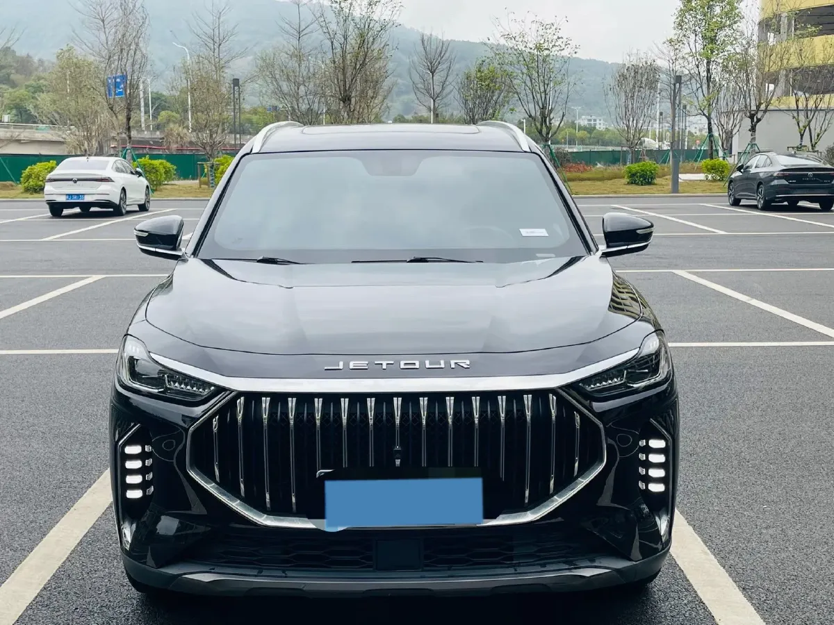2023 Jetour X70 Plus 1.5T 156HP L4 6MT,autocango,china used car exporter,china ev exporter,chinese used car exporter,chinese used ev exporter