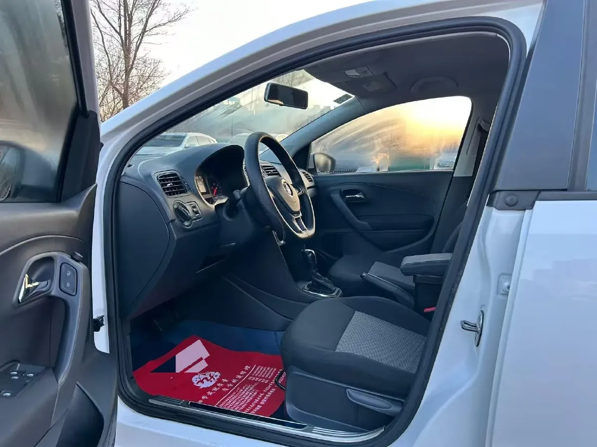 2018 ChangAn Eado 1.6L 128HP L4 6AT,autocango,china used car exporter,china ev exporter,chinese used car exporter,chinese used ev exporter