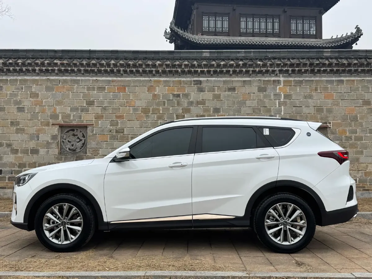 2025 Fulwin FulwinT8 1.5L 102HP L4 1DHT PHEV,autocango,china used car exporter,china ev exporter,chinese used car exporter,chinese used ev exporter