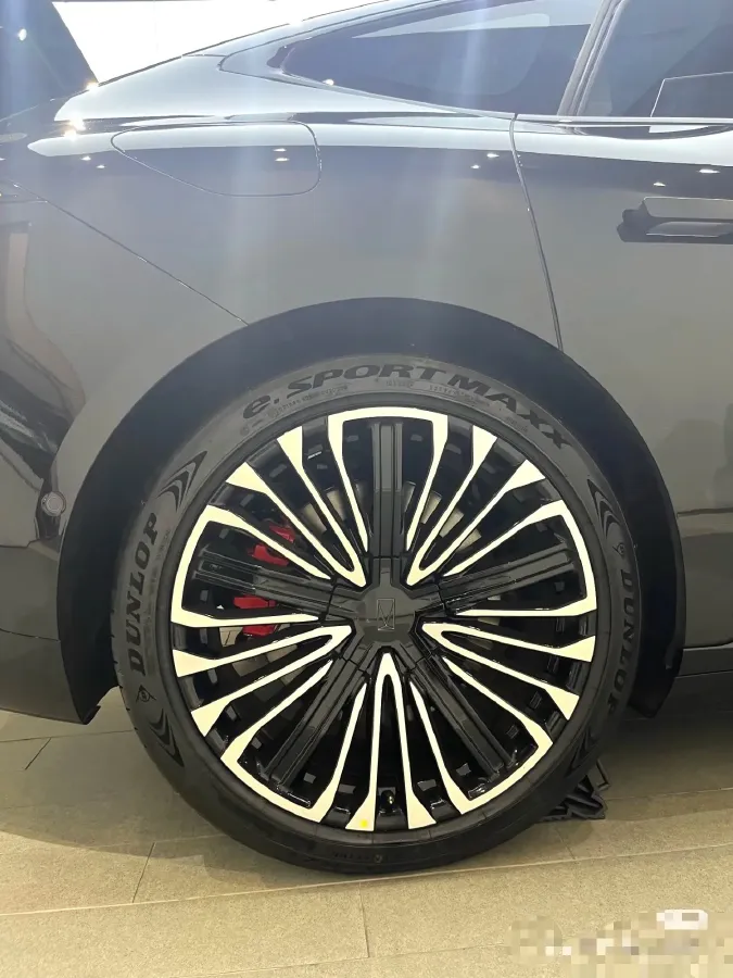 2025 Avatr 12 1.5T 156HP L4 REEV 39.05KWH,autocango,china used car exporter,china ev exporter,chinese used car exporter,chinese used ev exporter