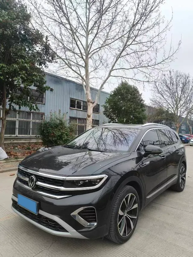 2022 Volkswagen Talagon 2.5T 299HP V6 7DCT,autocango,china used car exporter,china ev exporter,chinese used car exporter,chinese used ev exporter
