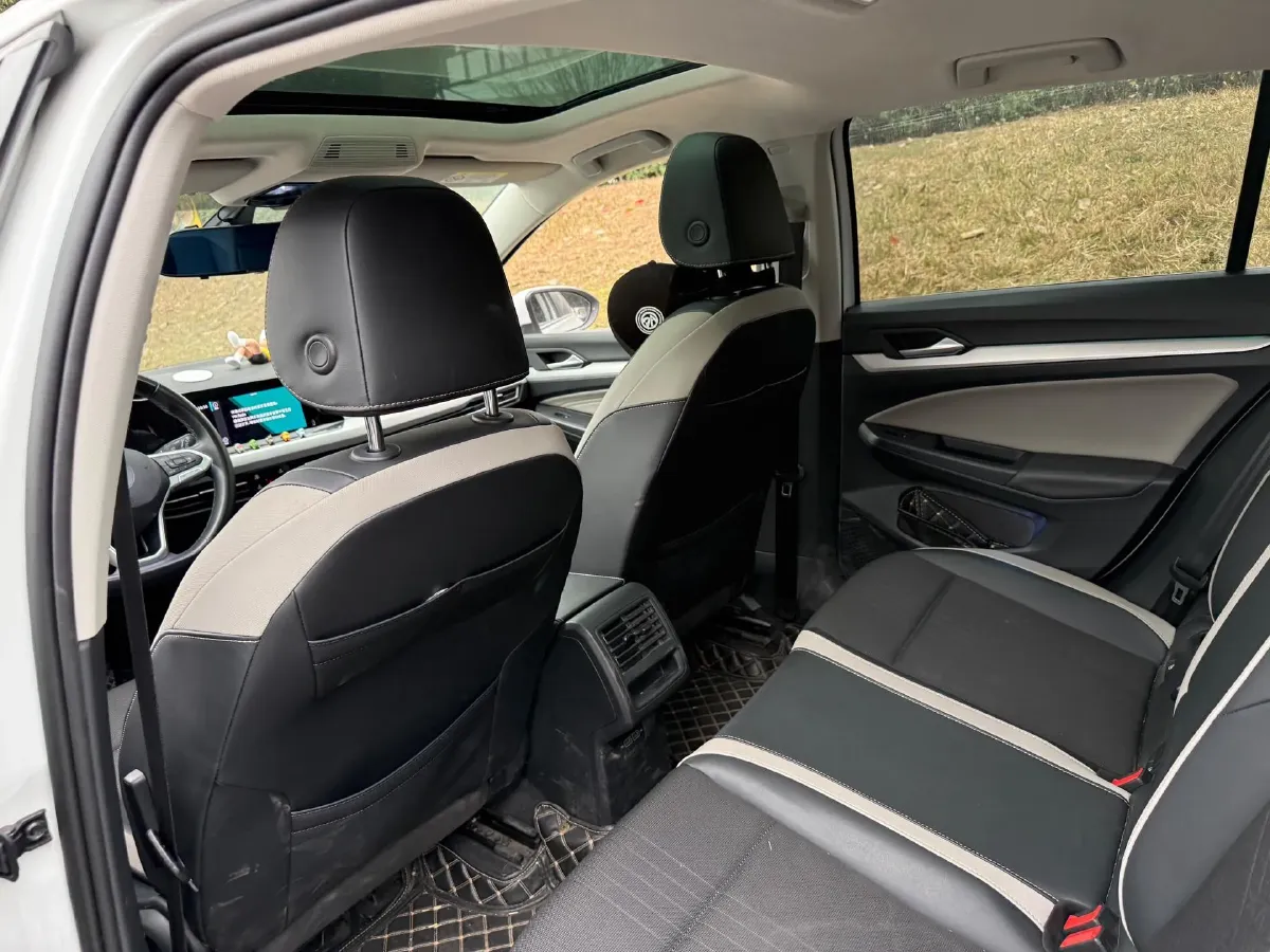 2021 Volkswagen Golf 1.4T 150HP L4 7DCT,autocango,china used car exporter,china ev exporter,chinese used car exporter,chinese used ev exporter