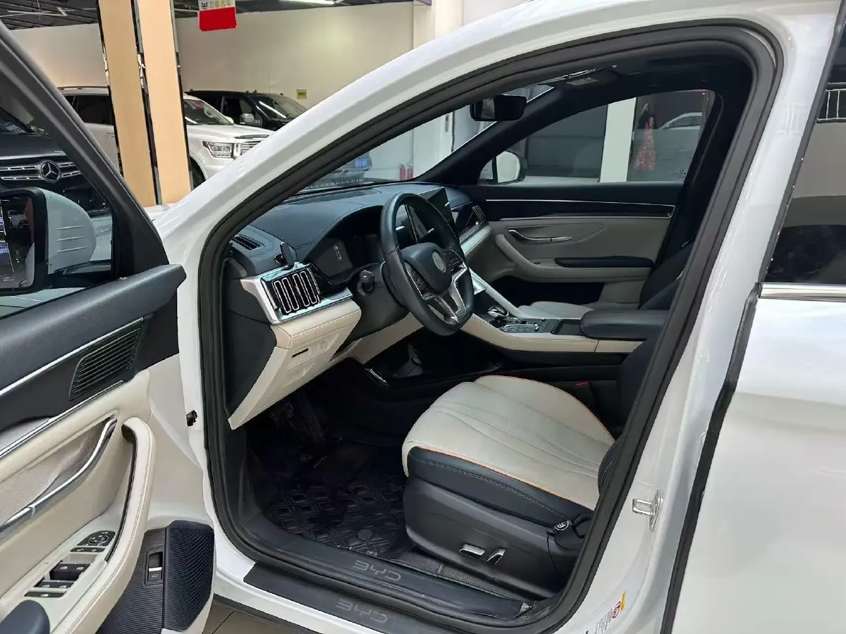 2022 Hyundai Tucson 2.0L 150HP L4 6AT Hybrid,autocango,china used car exporter,china ev exporter,chinese used car exporter,chinese used ev exporter