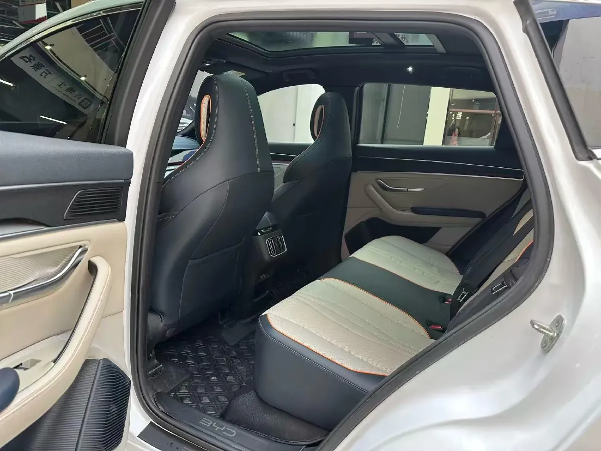 2022 Hyundai Tucson 2.0L 150HP L4 6AT Hybrid,autocango,china used car exporter,china ev exporter,chinese used car exporter,chinese used ev exporter