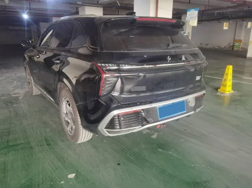 2024 HongQi HS3 1.5T 169HP L4 7DCT,autocango,china used car exporter,china ev exporter,chinese used car exporter,chinese used ev exporter