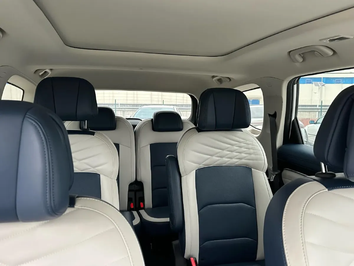 2022 Foton Grand General G7 2.0T 238HP L4 8AT,autocango,china used car exporter,china ev exporter,chinese used car exporter,chinese used ev exporter