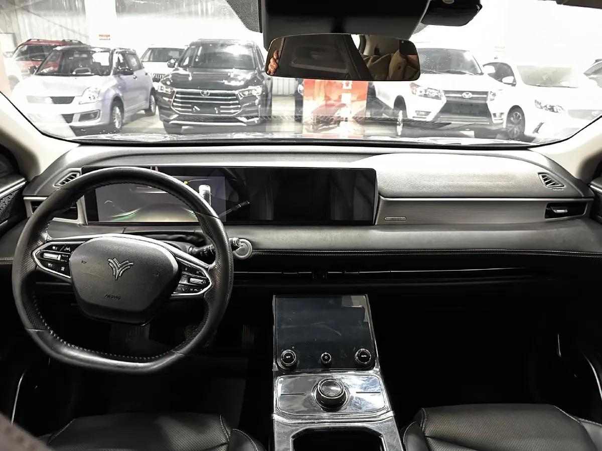 2022 MAXUS T70 2.0T 163HP L4 6AT,autocango,china used car exporter,china ev exporter,chinese used car exporter,chinese used ev exporter