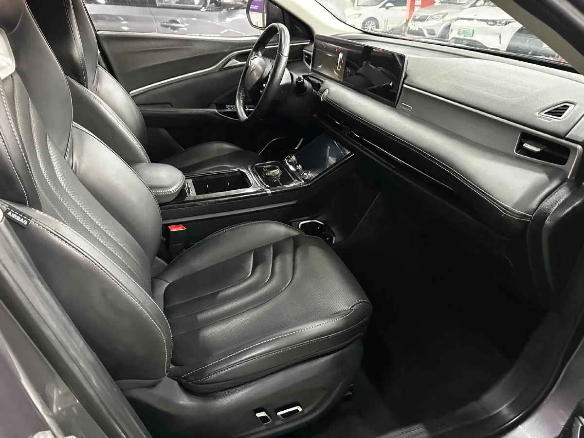 2022 MAXUS T70 2.0T 163HP L4 6AT,autocango,china used car exporter,china ev exporter,chinese used car exporter,chinese used ev exporter