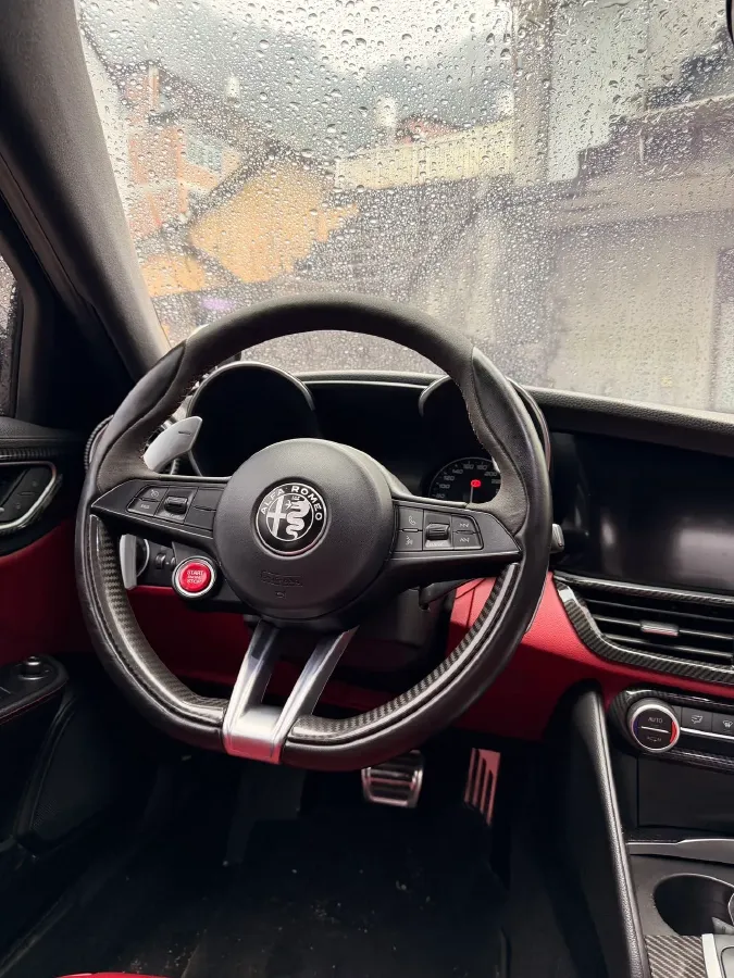 2017 Ford Mustang 2.3T 314HP L4 6AT,autocango,china used car exporter,china ev exporter,chinese used car exporter,chinese used ev exporter