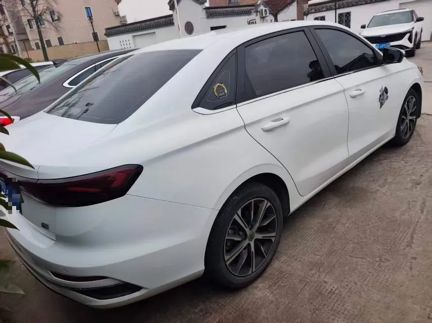 2022 Geely Emgrand 1.5L 114HP L4 CVT,autocango,china used car exporter,china ev exporter,chinese used car exporter,chinese used ev exporter