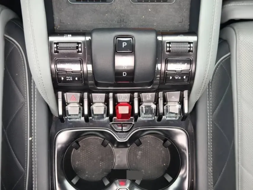 2023 Toyota Crown Kluger 2.5L 189HP L4 E-CVT Hybrid,autocango,china used car exporter,china ev exporter,chinese used car exporter,chinese used ev exporter