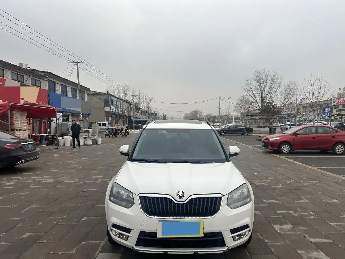 2017 Skoda Yeti 1.4T 150HP L4 7DCT,autocango,china used car exporter,china ev exporter,chinese used car exporter,chinese used ev exporter