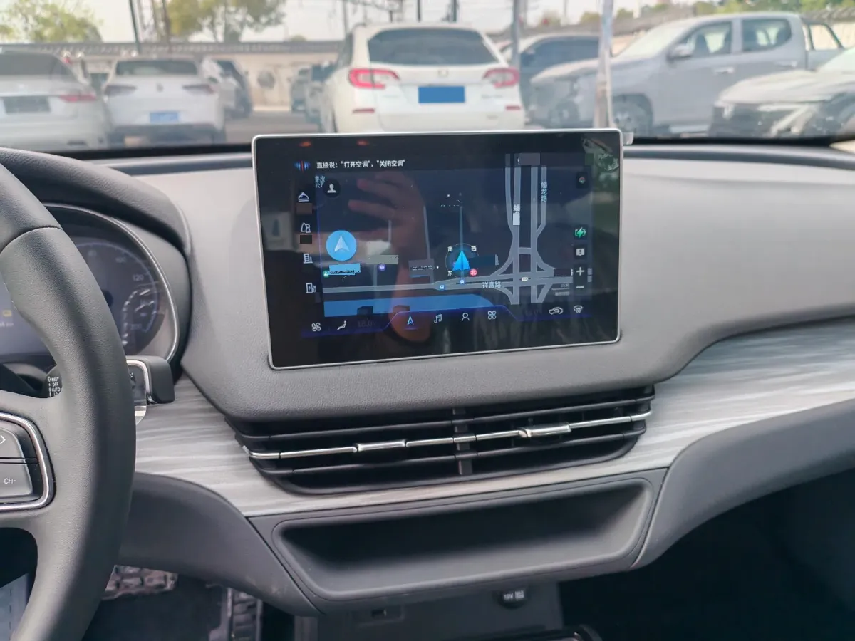 2024 HongQi E-QM5 BEV 60KWH,autocango,china used car exporter,china ev exporter,chinese used car exporter,chinese used ev exporter