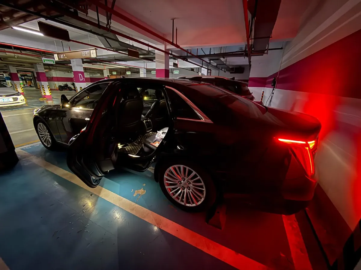 2021 Cadillac CT6 2.0T 237HP L4 10AT,autocango,china used car exporter,china ev exporter,chinese used car exporter,chinese used ev exporter