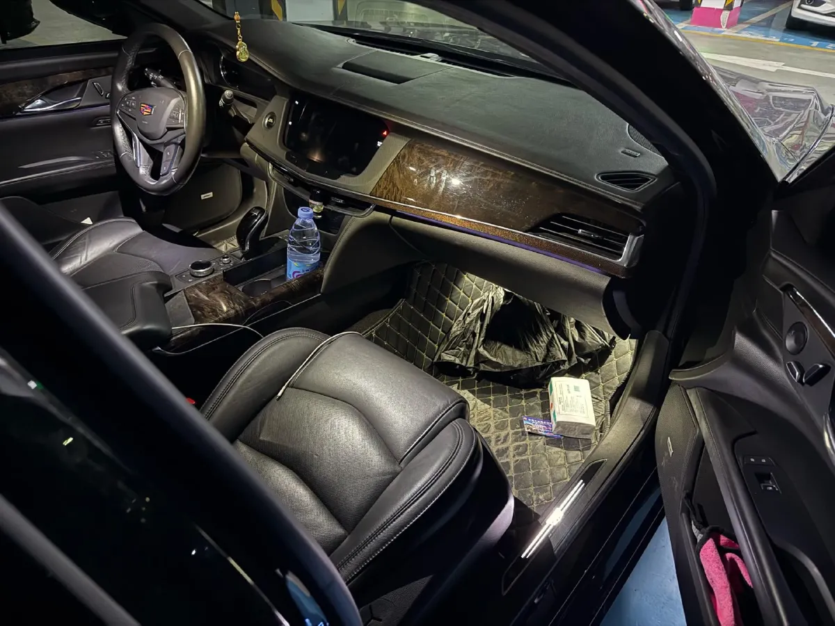 2021 Cadillac CT6 2.0T 237HP L4 10AT,autocango,china used car exporter,china ev exporter,chinese used car exporter,chinese used ev exporter