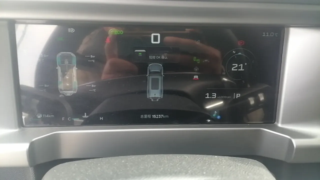 2023 Jetour Traveller 2.0T 254HP L4 7DCT,autocango,china used car exporter,china ev exporter,chinese used car exporter,chinese used ev exporter