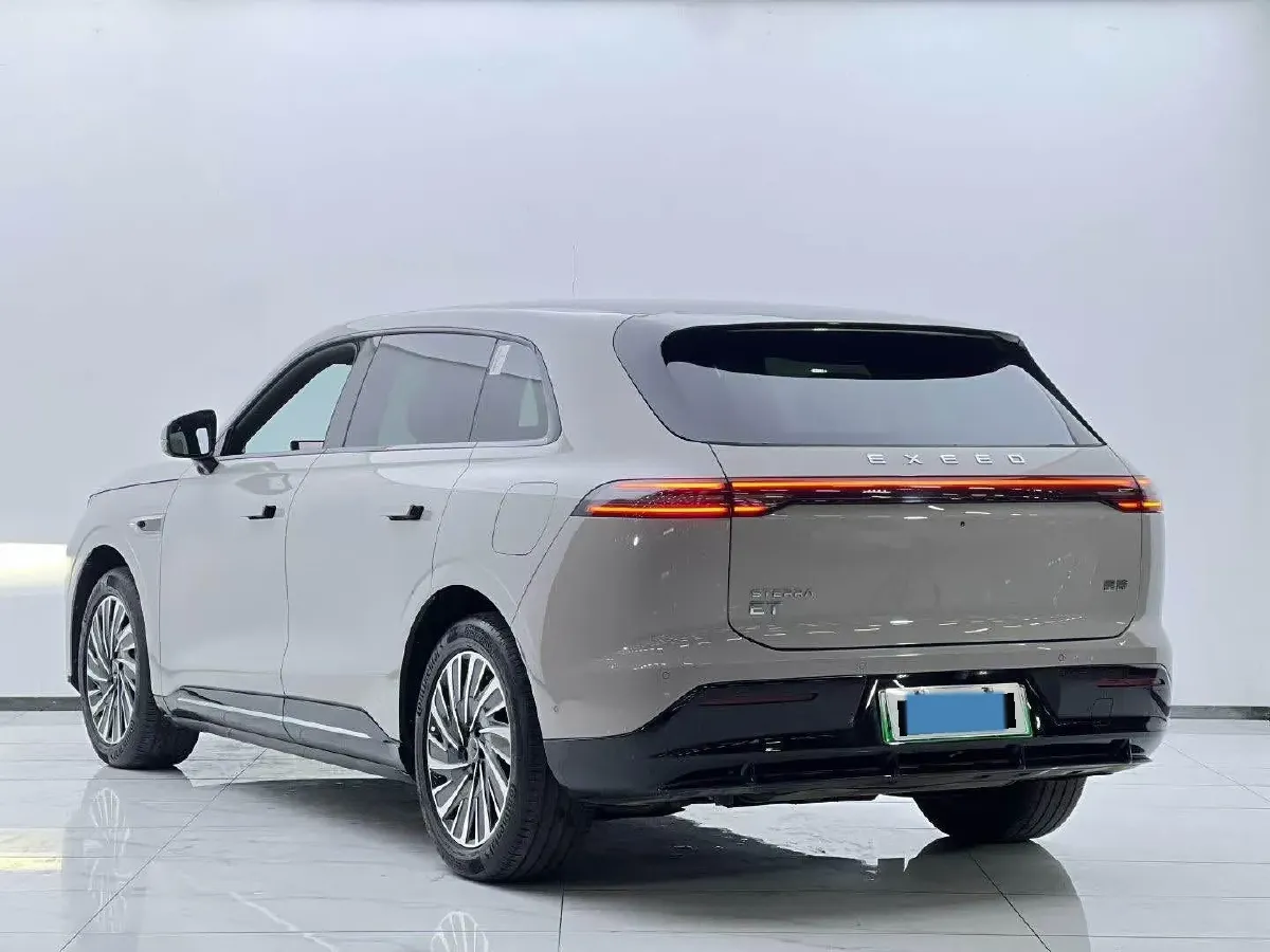 2025 Exceed Sterra ET REEV 156HP REEV,autocango,china used car exporter,china ev exporter,chinese used car exporter,chinese used ev exporter
