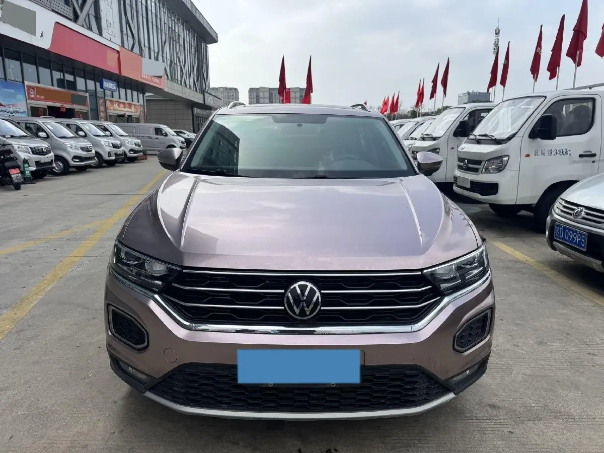 2021 Volkswagen T-Roc 1.4T 150HP L4 7DCT,autocango,china used car exporter,china ev exporter,chinese used car exporter,chinese used ev exporter