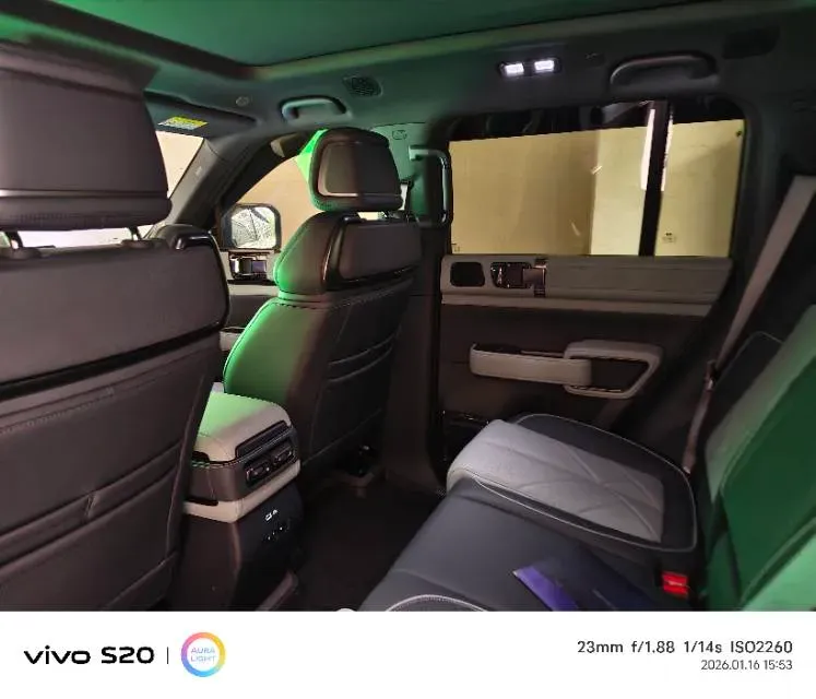 2023 FangChengBao Bao 5 1.5T 194HP L4 E-CVT PHEV 31.8KWH,autocango,china used car exporter,china ev exporter,chinese used car exporter,chinese used ev exporter