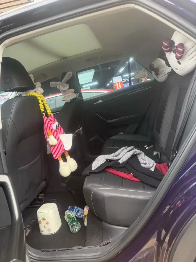 2020 Volkswagen T-Roc 1.4T 150HP L4 7DCT,autocango,china used car exporter,china ev exporter,chinese used car exporter,chinese used ev exporter