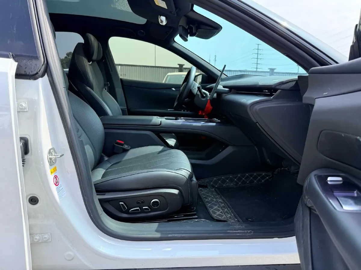 2024 Deepal L07 1.5L 98HP L4 REEV 28.39KWH,autocango,china used car exporter,china ev exporter,chinese used car exporter,chinese used ev exporter