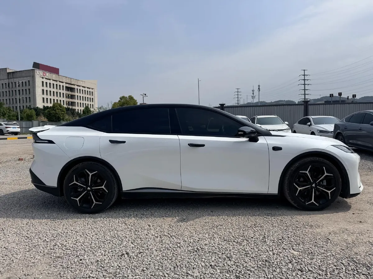 2024 Deepal L07 1.5L 98HP L4 REEV 28.39KWH,autocango,china used car exporter,china ev exporter,chinese used car exporter,chinese used ev exporter