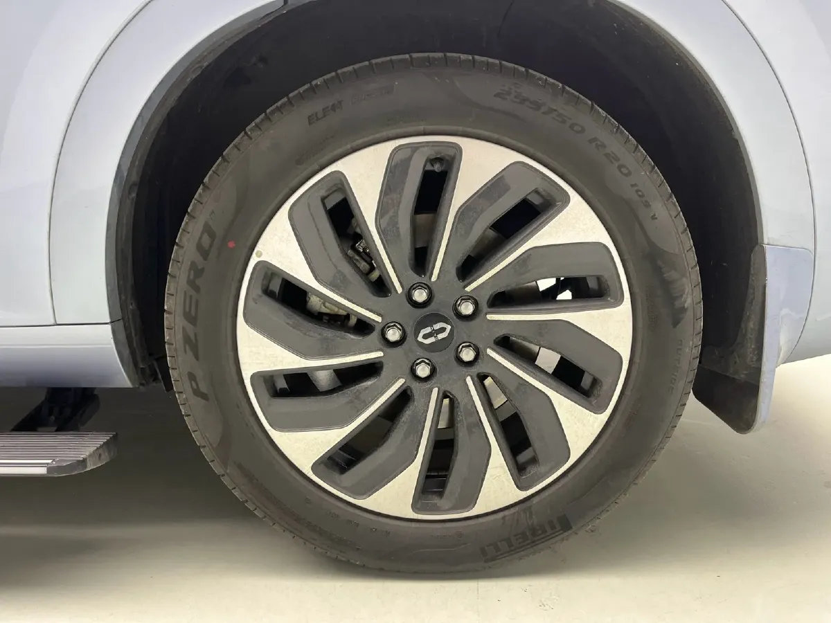 2024 AITO AITO M7 1.5T 152HP L4 REEV 40KWH,autocango,china used car exporter,china ev exporter,chinese used car exporter,chinese used ev exporter