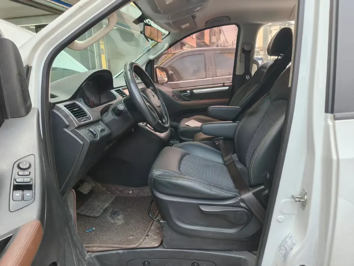 2018 MAXUS G10 2.0T 224HP L4 6AT,autocango,china used car exporter,china ev exporter,chinese used car exporter,chinese used ev exporter